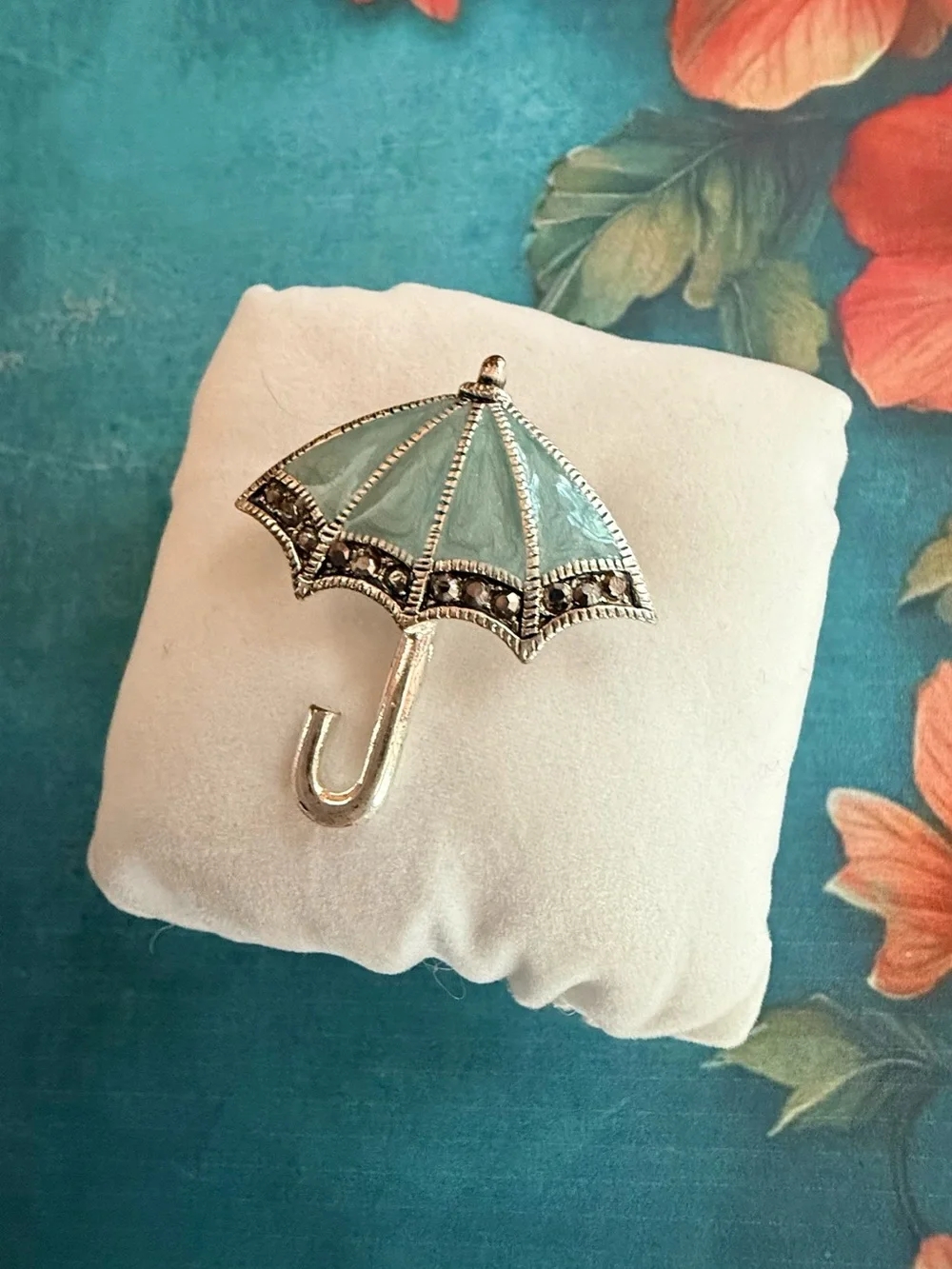 Vintage-Inspired Mint Green Umbrella Brooch